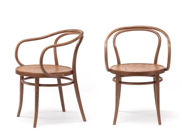 kreslo_dlya_restorana_i_cafe