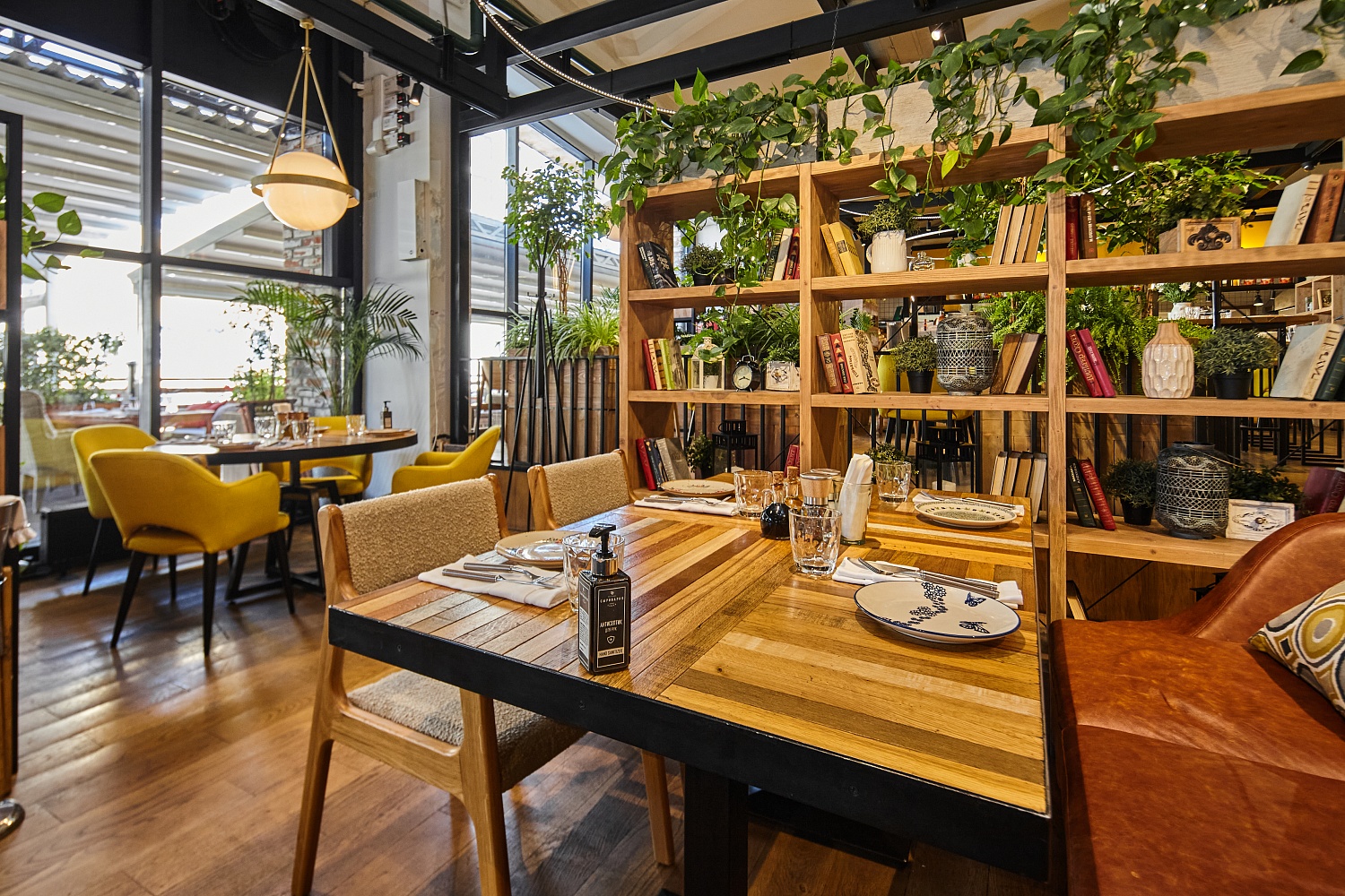 Ресторан "Сыроварня" на Усачевском рынке (Москва)