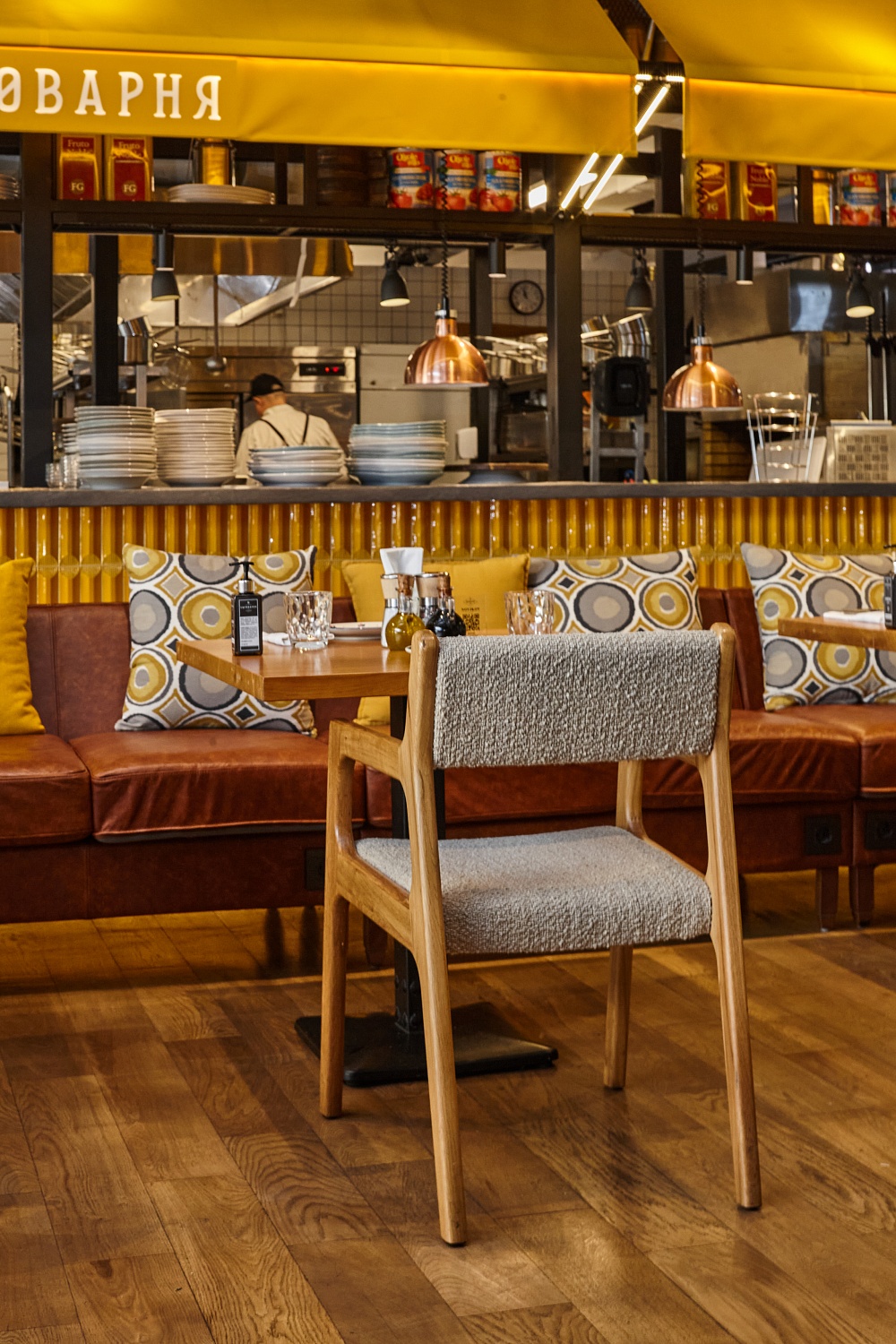 Ресторан "Сыроварня" на Усачевском рынке (Москва)