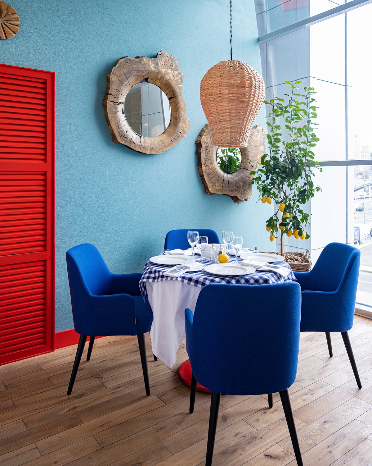 Ресторан "КЛЕВО"  (г. Москва, ТЦ Европейский)