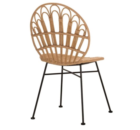 стул для летней веранды и кафе вид сзади